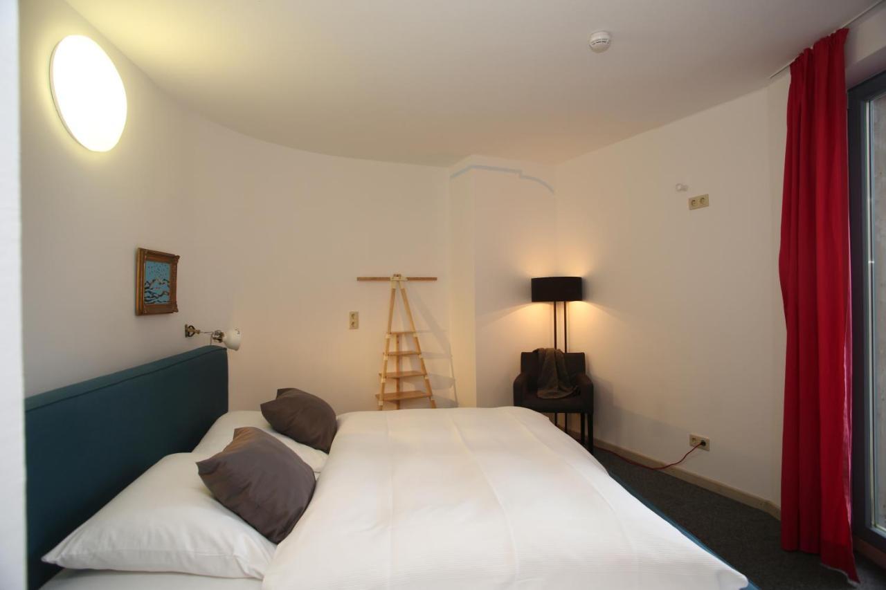 Alanus Gastehaus Hotell Alfter Exteriör bild