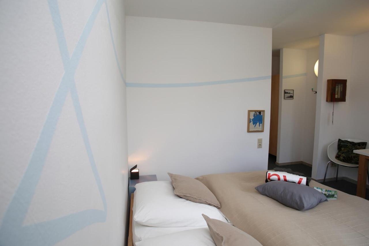 Alanus Gastehaus Hotell Alfter Exteriör bild